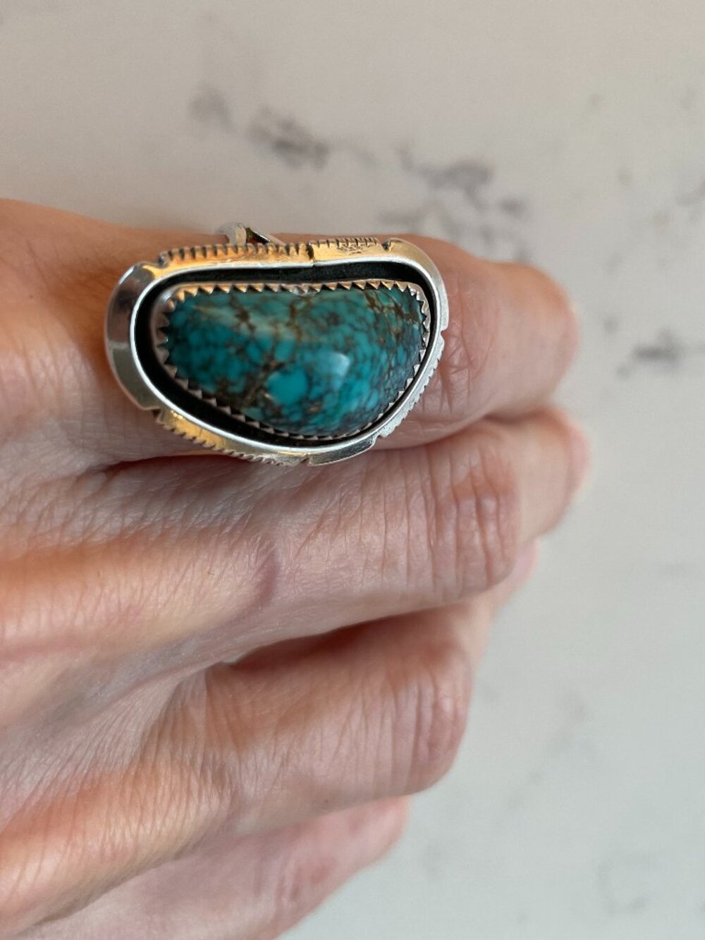 Vintage Navajo Turquoise & Silver Ring Hallmark Signature Stamped AL Sz 7.5